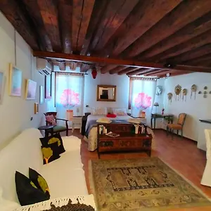 Appartamento Ai Leoni, Venezia