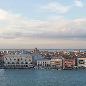 Savoia & Jolanda 4* Veneza