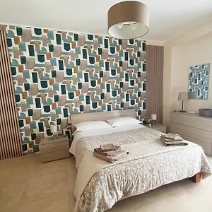 https://friends-family-apartment-free-parking-car.sicilyhotelsitaly.net