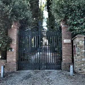 https://villa-humbourg.it-tuscanyhotel.com