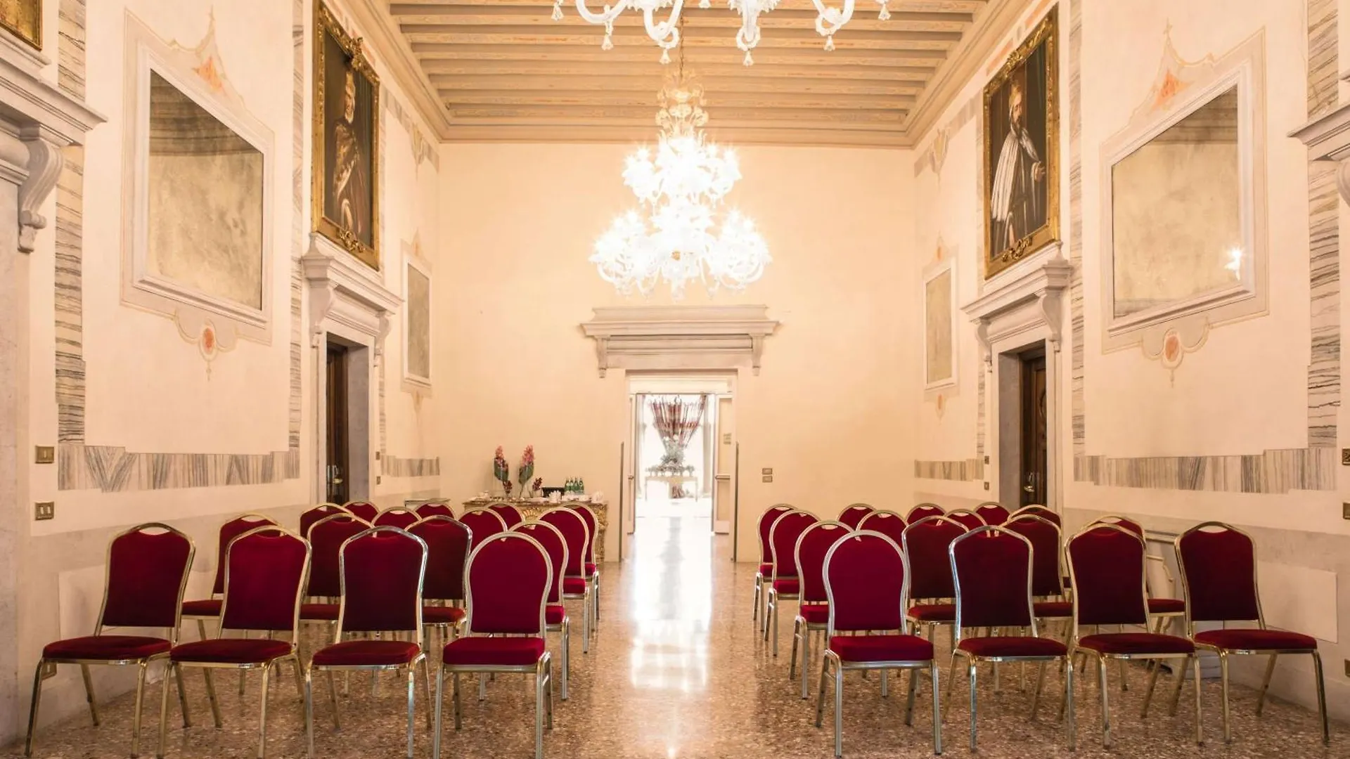 *****  Nh Collection Grand Hotel Palazzo Dei Dogi Benátky Itálie